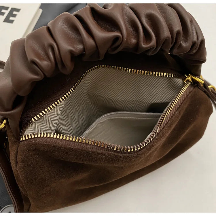Borsa in pelle scamosciata